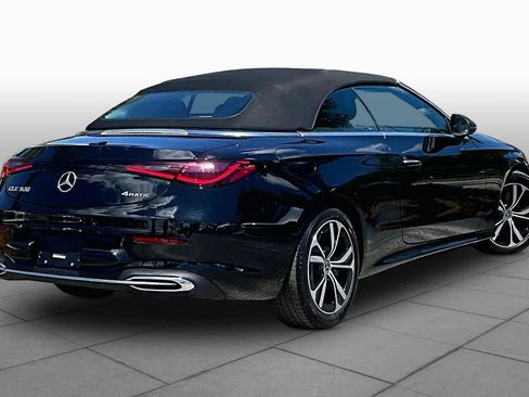 Used 2025 Mercedes-Benz CLE 300 4MATIC Cabriolet image 12