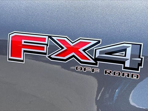 Used 2022 Ford F150 Lariat w/ Max Trailer Tow Package AWD/4WD image 10