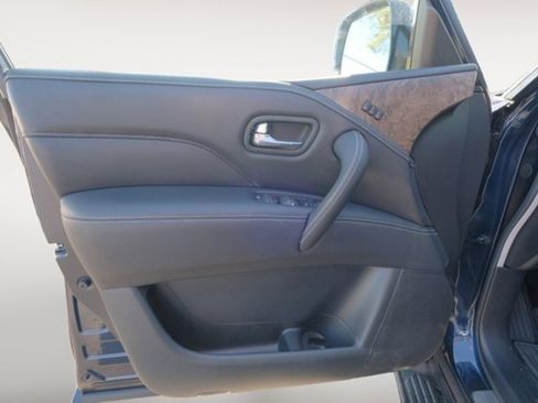 Certified 2023 INFINITI QX80 Premium Select w/ Cargo Package image 11