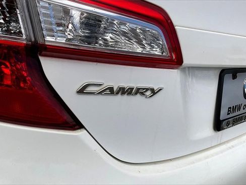 Used 2013 Toyota Camry LE image 8