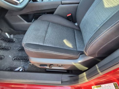 Certified 2023 Nissan Rogue SV FWD image 20