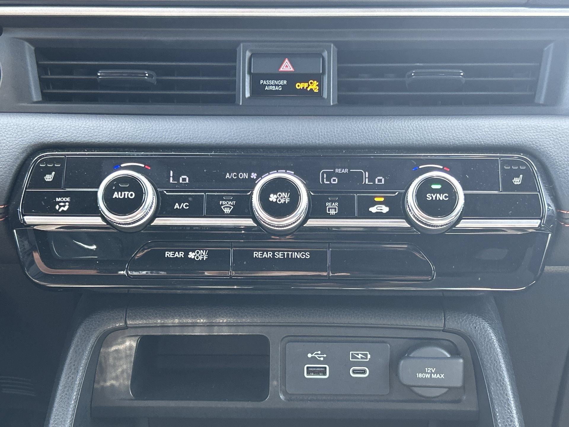 Certified 2025 Honda Pilot Sport image 16
