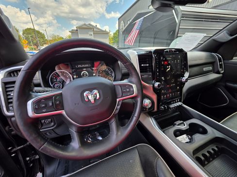 Used 2019 RAM 1500 Laramie w/ Sport Appearance Package AWD/4WD image 29
