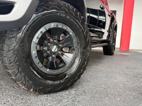 Used 2018 Ford F150 Raptor w/ Equipment Group 802A Luxury AWD/4WD image 2