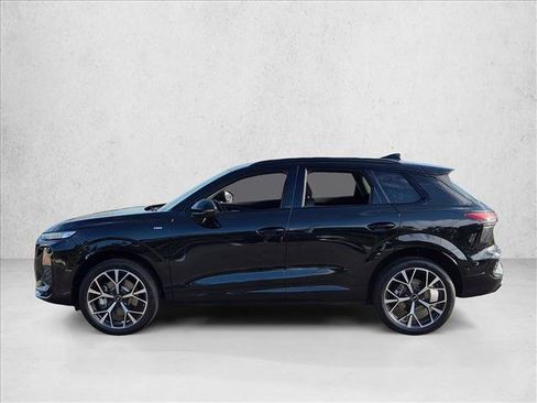 New 2026 Audi Q3 quattro 2.0T AWD/4WD image 8