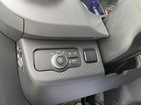 Used 2023 Mercedes-Benz Sprinter 144 Cargo image 11