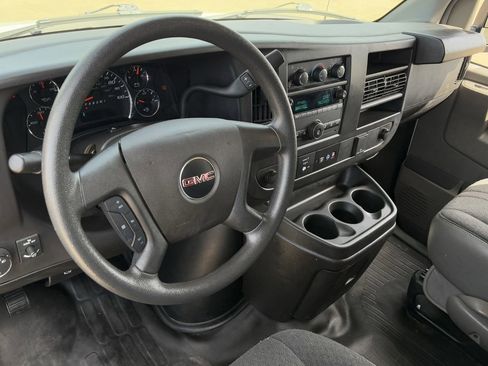 Used 2024 GMC Savana 2500 w/ Driver Convenience Package image 12