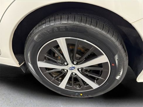 Used 2019 Subaru Impreza 2.0i Premium w/ Eyesight & BSD/Rcta & SRF image 33