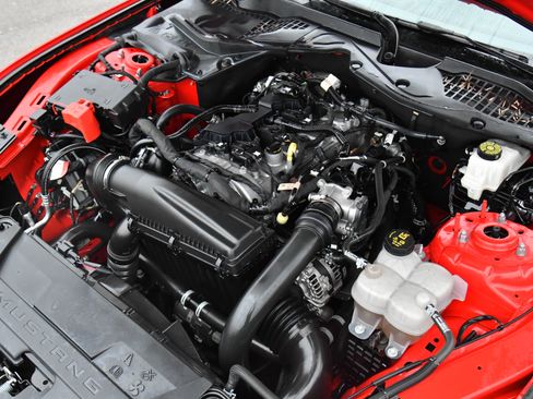 Used 2024 Ford Mustang Premium image 40