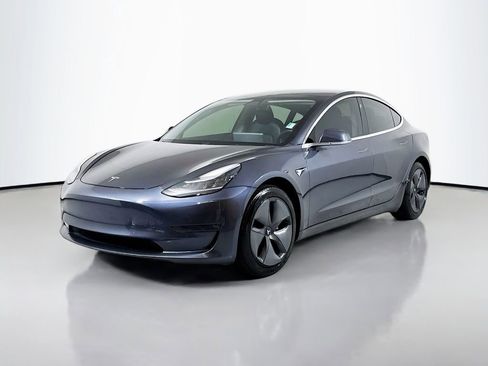 Used 2018 Tesla Model 3 Long Range image 1