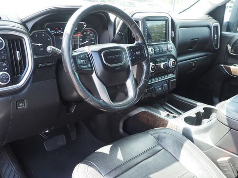 Used 2020 GMC Sierra 2500 Denali w/ Denali Ultimate Package AWD/4WD image 14