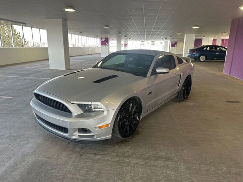Used 2014 Ford Mustang GT Premium w/ Equipment Group 402A image 1
