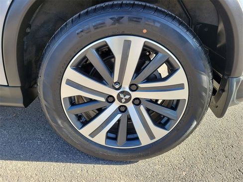 Used 2022 Mitsubishi Outlander Sport ES image 11