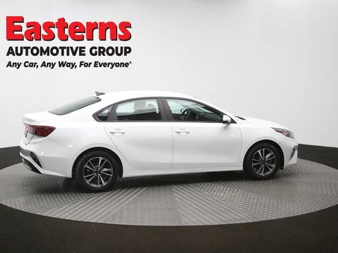 Used 2022 Kia Forte LXS FWD image 42