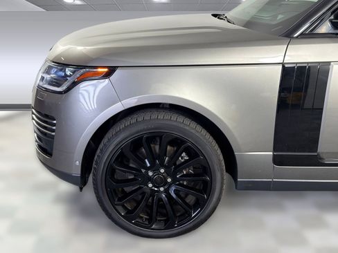 Used 2020 Land Rover Range Rover HSE image 11