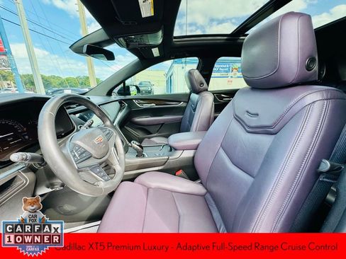 Used 2017 Cadillac XT5 Premium Luxury image 12