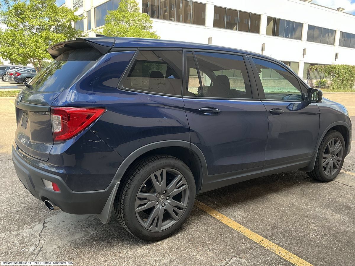 Used 2021 Honda Passport EX-L image 6