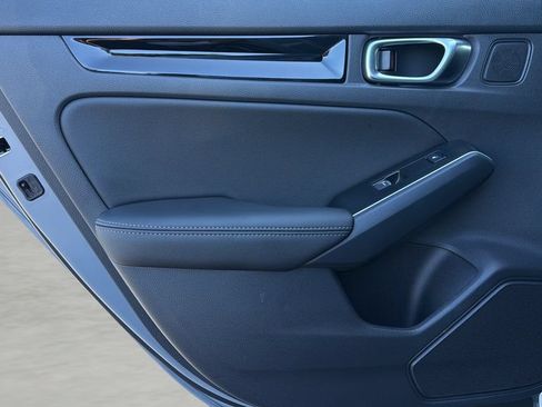 Used 2025 Honda Civic Sport Touring image 13