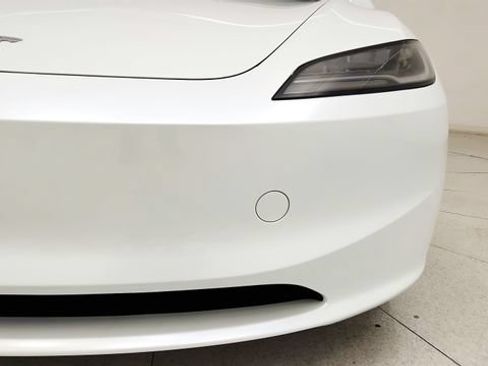 Used 2025 Tesla Model 3 Long Range RWD image 23