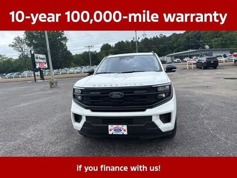 Used 2025 Ford Expedition Active RWD image 7