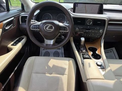 Used 2017 Lexus RX 350 AWD w/ Premium Package image 16