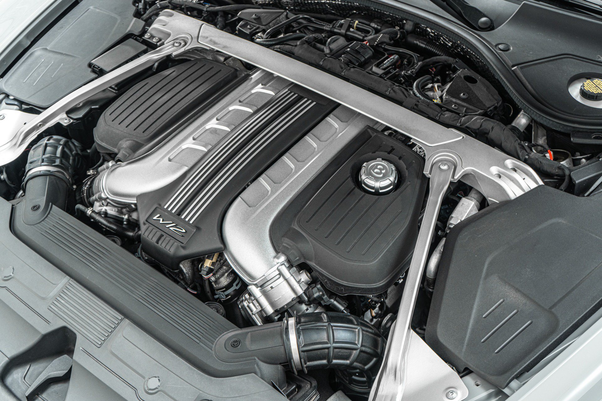 Used 2024 Bentley Continental GT Speed AWD/4WD image 49