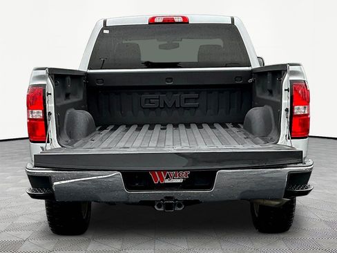 Used 2018 GMC Sierra 1500 SLE w/ SLE Value Package AWD/4WD image 7