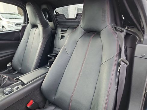 Used 2017 MAZDA MX-5 Miata Grand Touring image 16