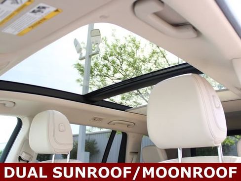 Used 2023 Mercedes-Benz GLS 450 4MATIC image 7