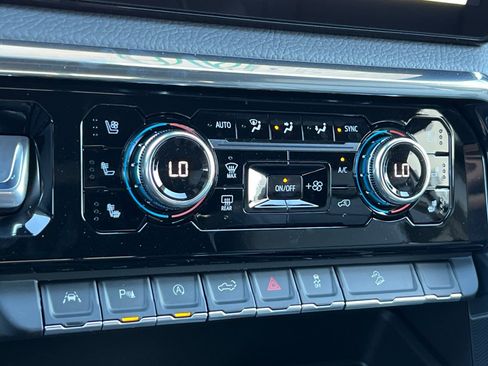 New 2026 GMC Sierra 1500 Denali w/ Denali Reserve Package image 21