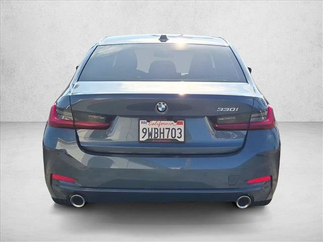 Certified 2026 BMW 330i Sedan w/ Premium Package RWD image 7