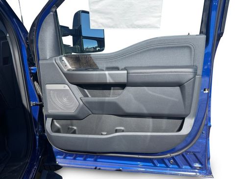 New 2026 Ford F350 Lariat w/ Black Appearance Package image 45