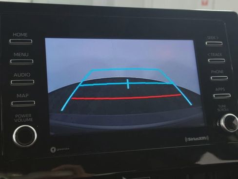 Used 2023 Toyota Camry SE image 16