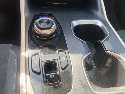 Used 2023 Lexus RZ 450e Premium w/ Accessory Package (Z1) image 16