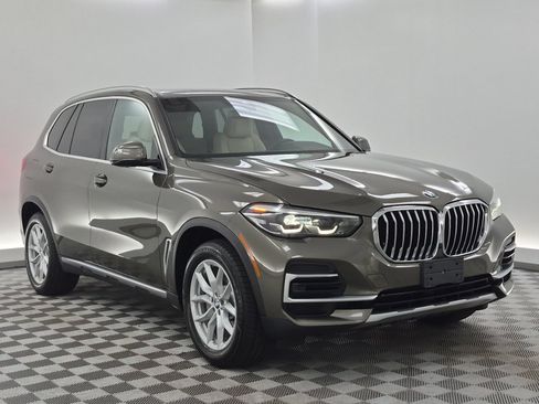 Used 2022 BMW X5 xDrive40i AWD/4WD image 7