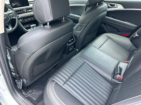 New 2026 Genesis G70 2.5T Prestige image 19