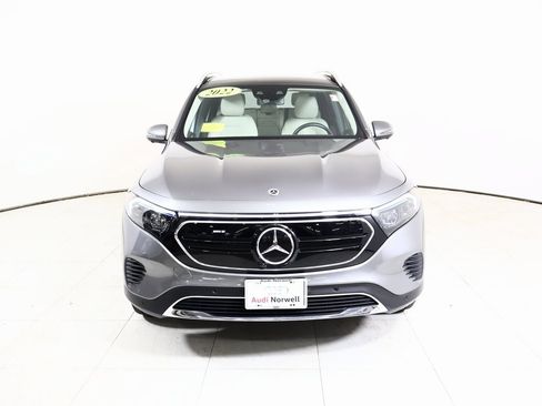 Used 2022 Mercedes-Benz EQB 300 4MATIC image 9