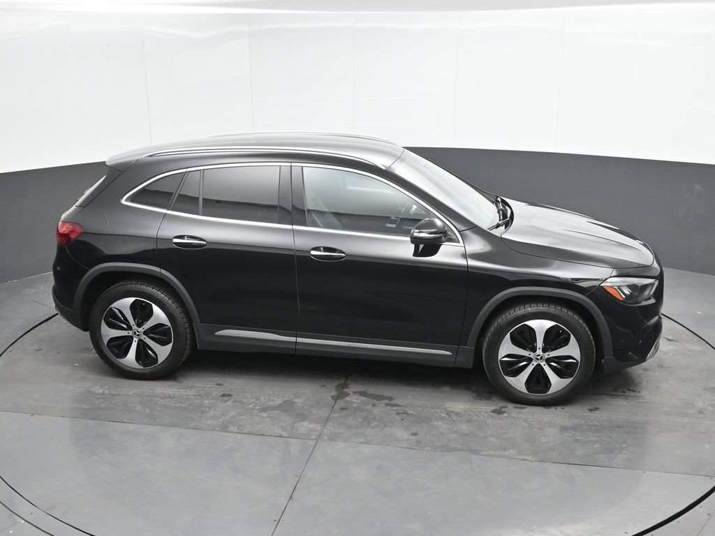 Used 2025 Mercedes-Benz GLA 250 4MATIC image 32