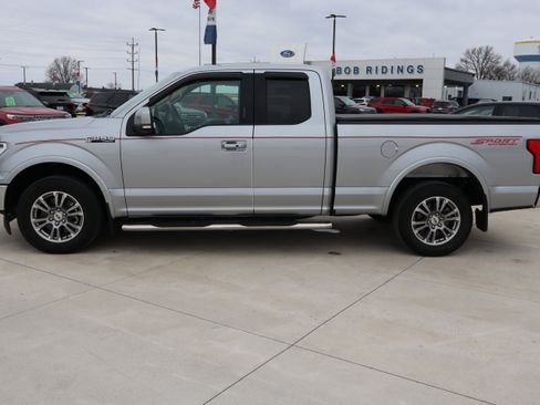Used 2020 Ford F150 Lariat w/ Equipment Group 501A Mid image 9