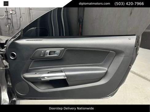 Used 2020 Ford Mustang GT image 23