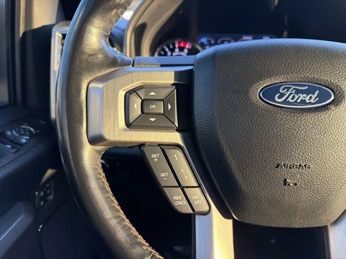 Certified 2022 Ford F250 Platinum w/ Tremor Off-Road Package image 25