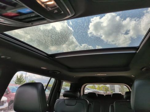 New 2026 Jeep Grand Cherokee L Limited AWD/4WD image 28