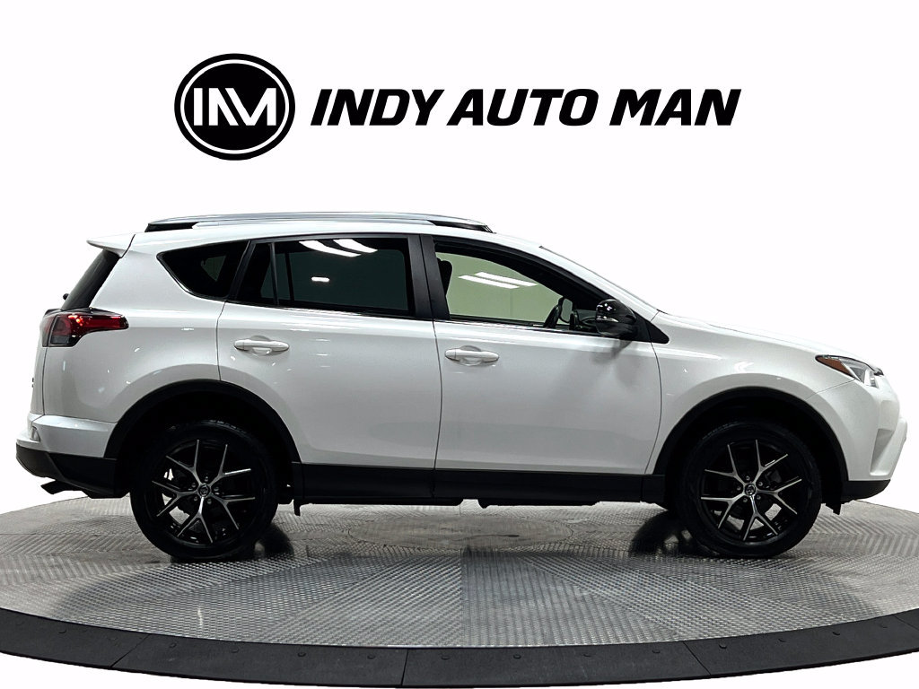 Used 2018 Toyota RAV4 SE w/ Power Extra Value Package AWD/4WD image 3