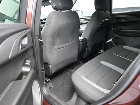 Certified 2023 Chevrolet TrailBlazer LT FWD image 25