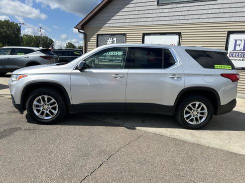Used 2019 Chevrolet Traverse LS w/ LPO, Floor Liner Package FWD image 8