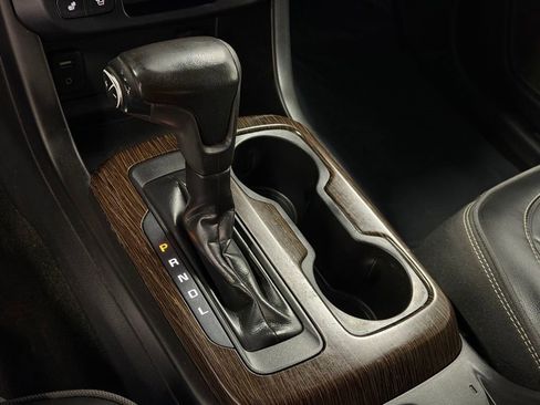 Used 2017 GMC Canyon Denali image 32