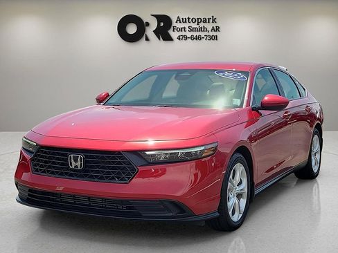 Used 2023 Honda Accord LX image 2