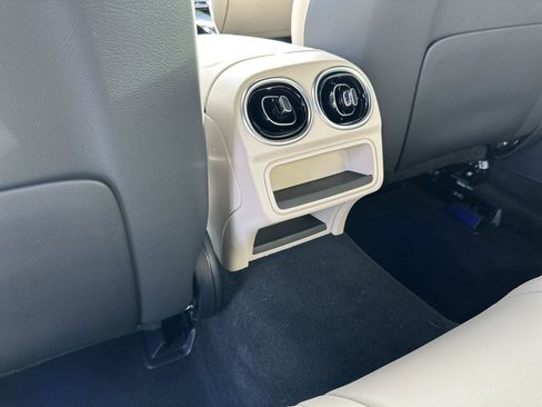 Certified 2025 Mercedes-Benz C 300 4MATIC Sedan image 27