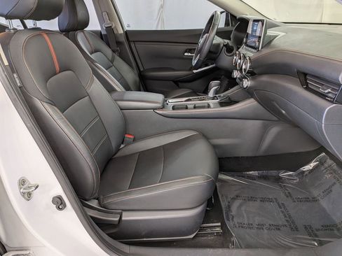 Used 2020 Nissan Sentra SR w/ Premium Package image 32