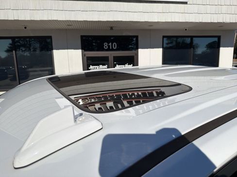 Used 2021 GMC Sierra 1500 AT4 w/ AT4 Preferred Package image 11